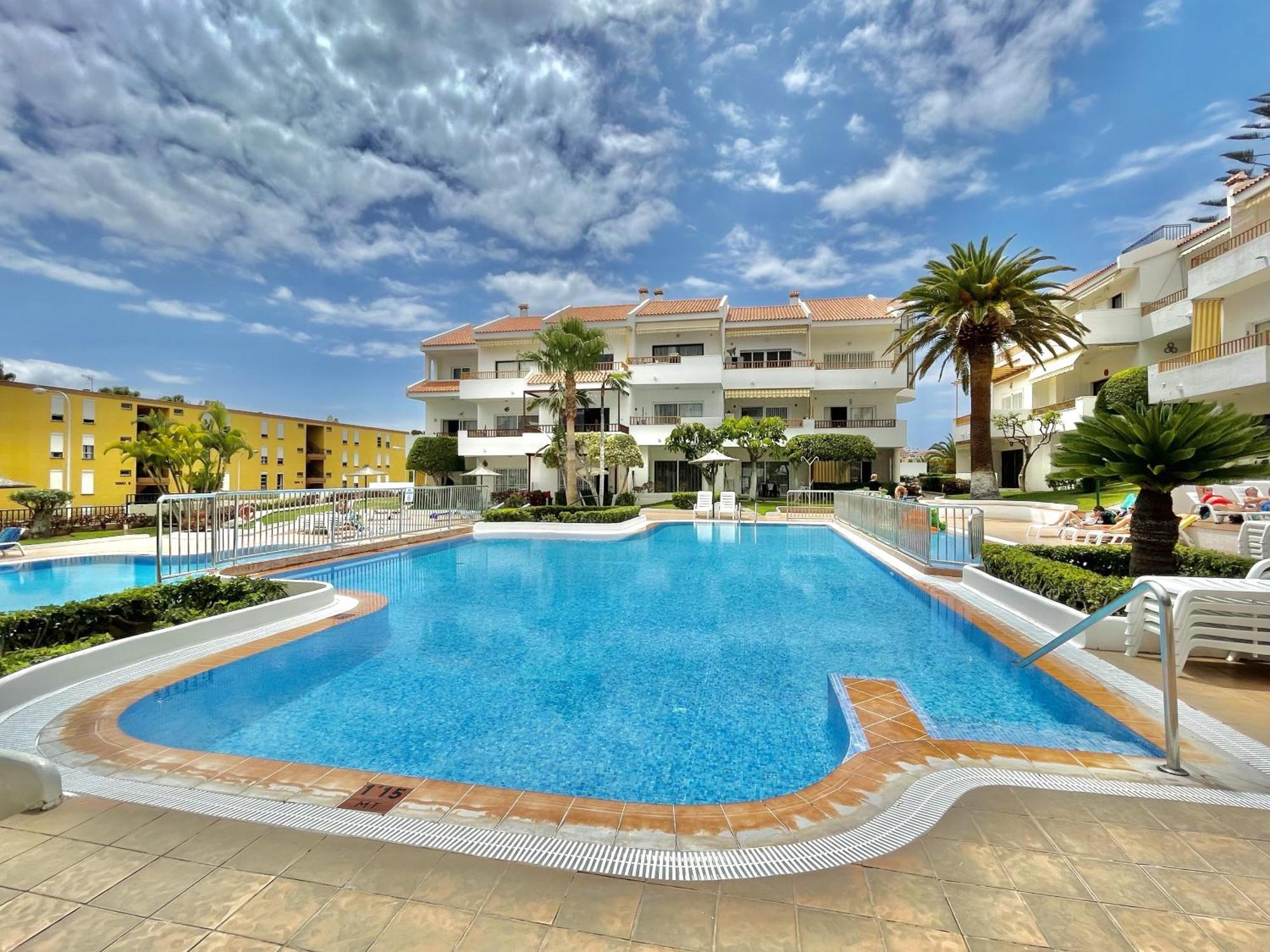 Appartement Pool Views Terrace à Los Cristianos  Extérieur photo