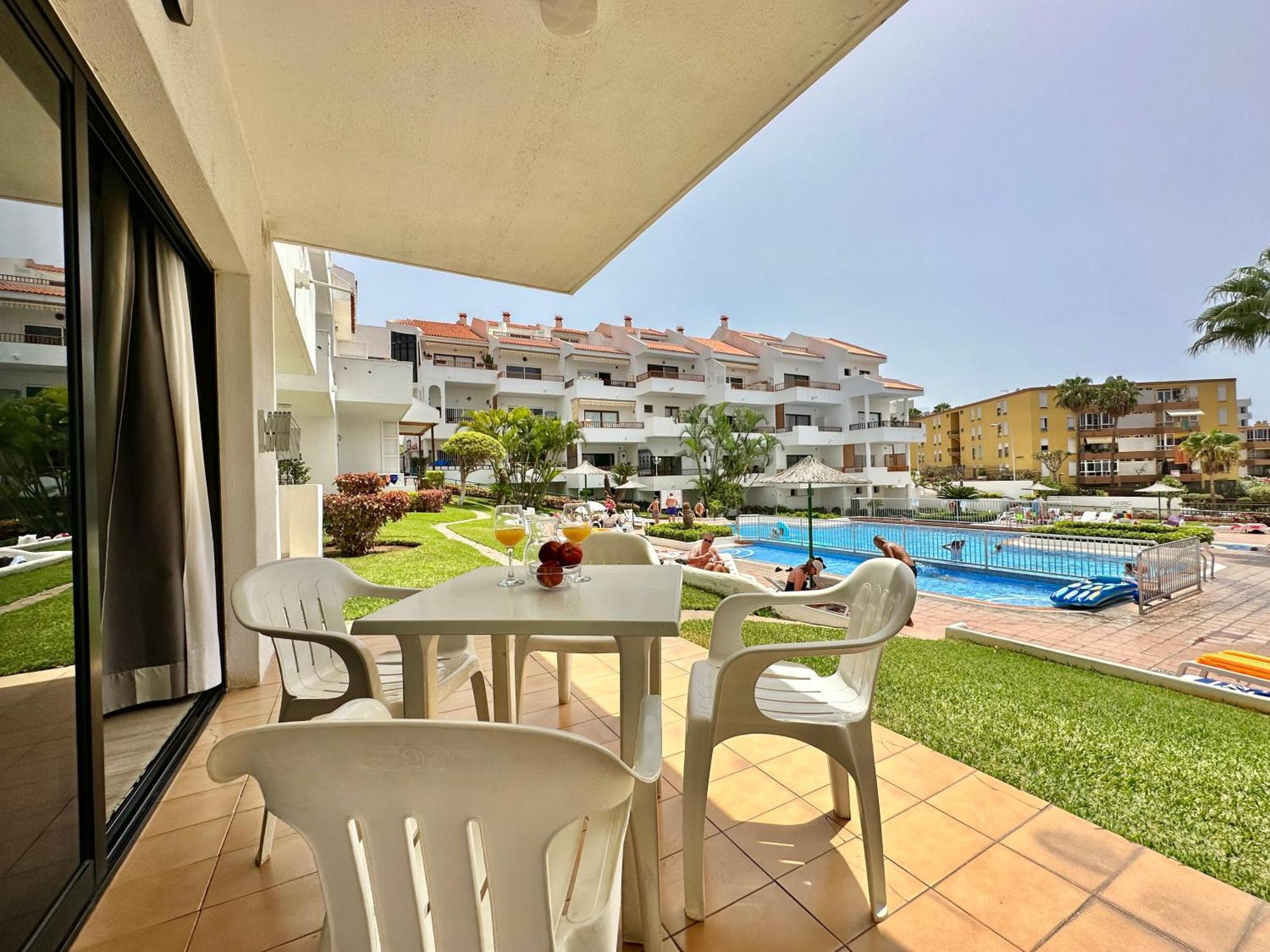 Appartement Pool Views Terrace à Los Cristianos  Extérieur photo
